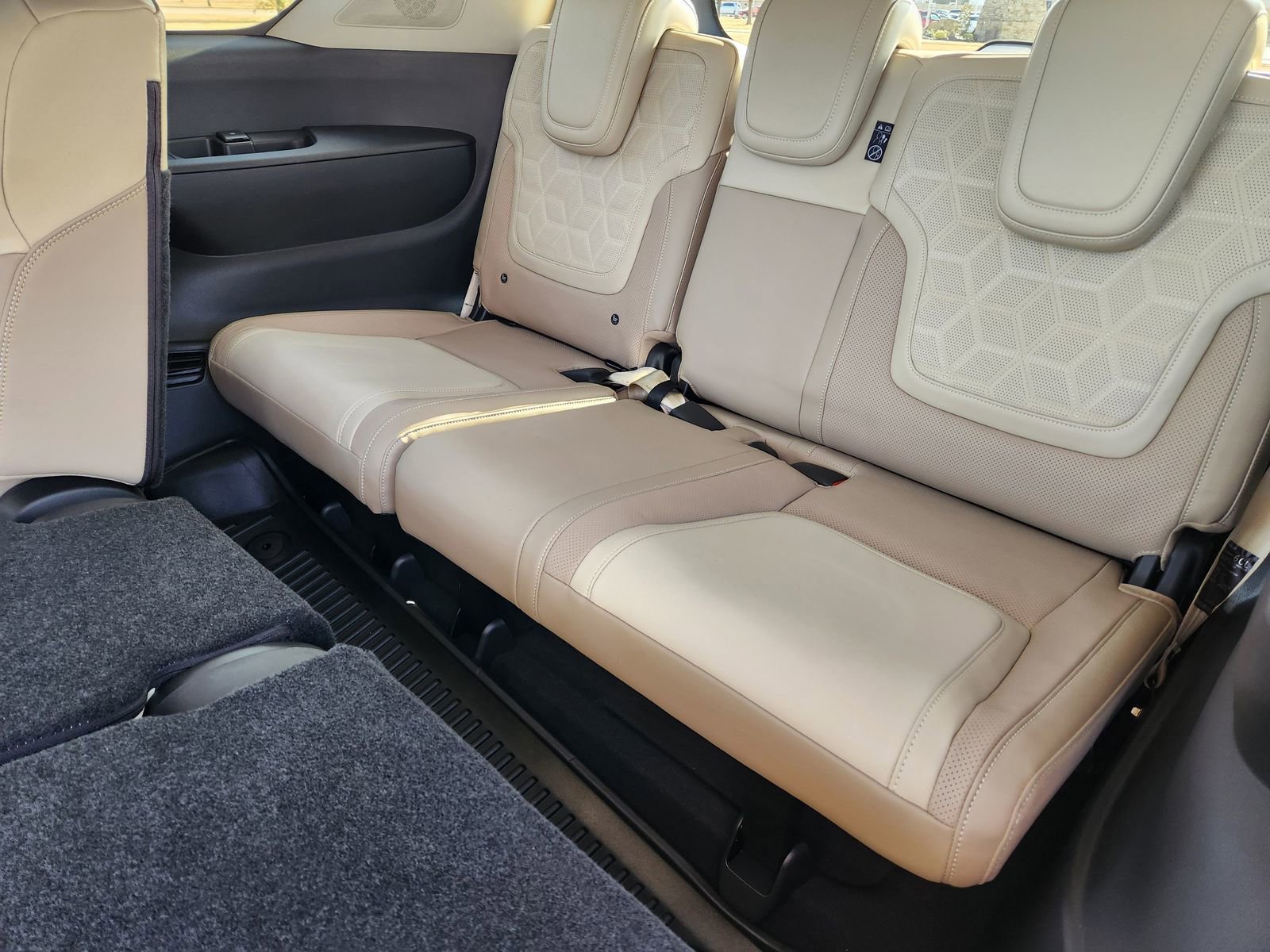 New 2026 Nissan Armada Platinum image 28