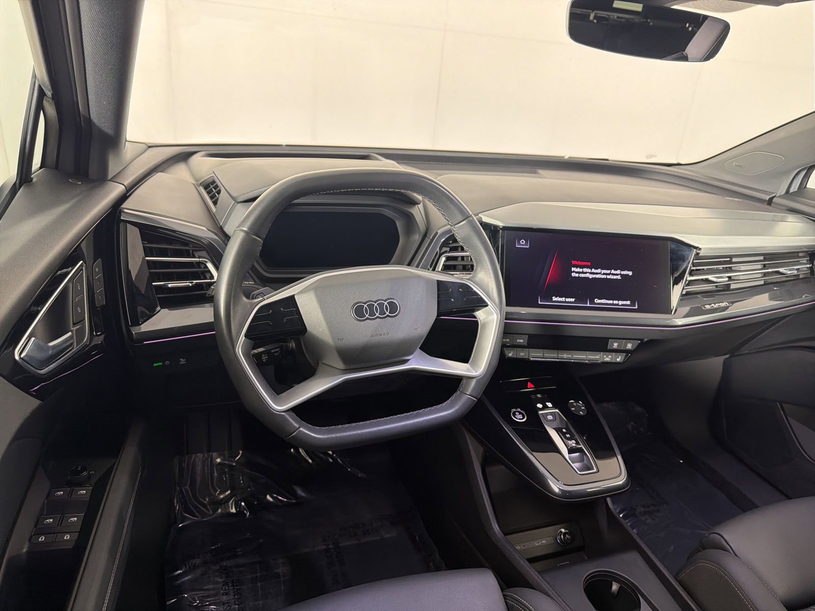 Used 2023 Audi Q4 e-tron Prestige w/ Black Optic Package image 16