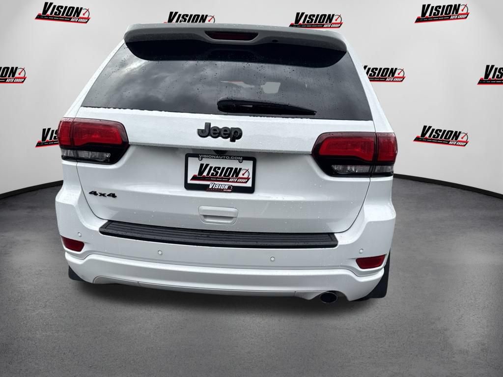 Used 2021 Jeep Grand Cherokee Laredo X AWD/4WD image 6