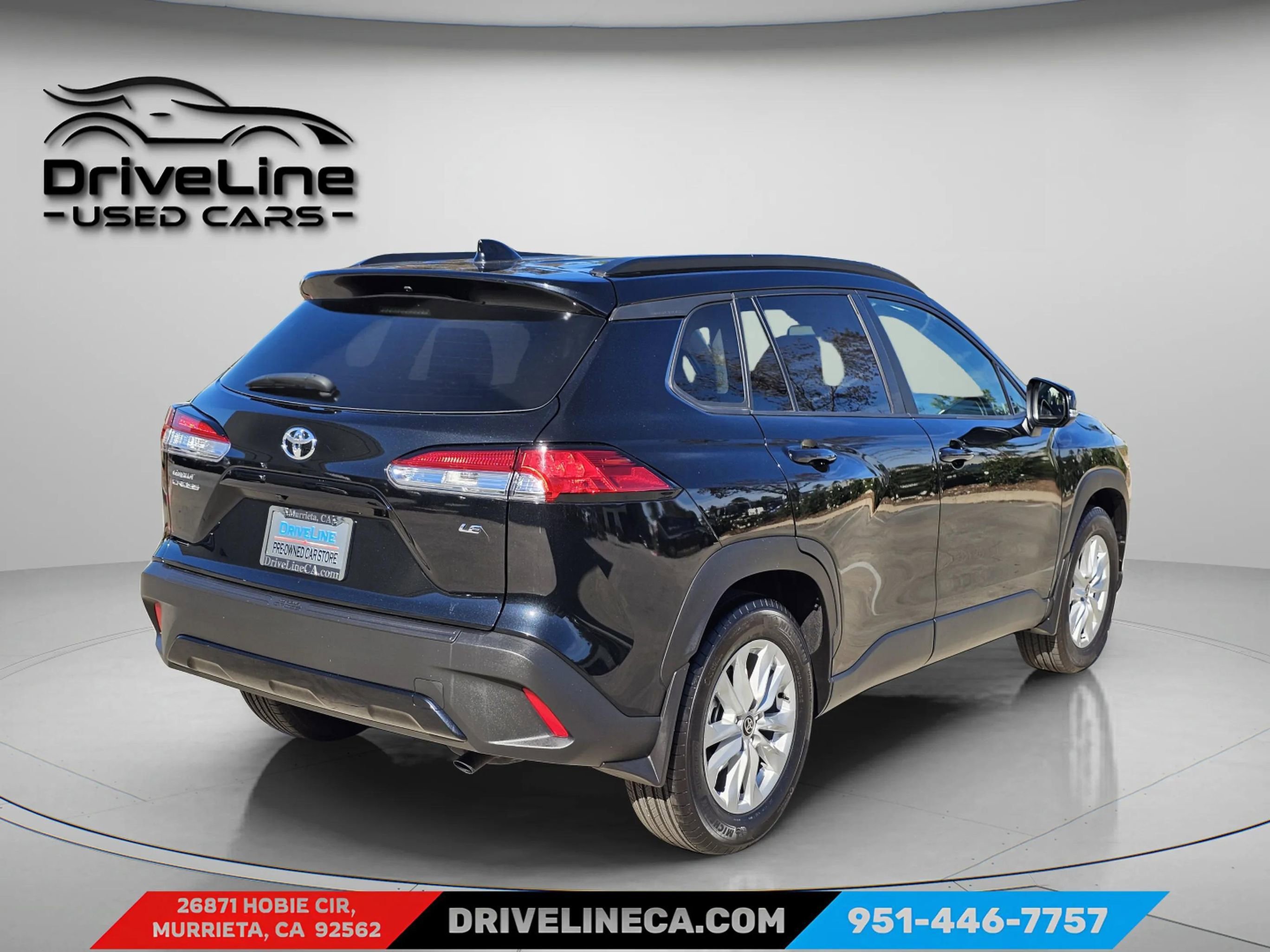 Used 2024 Toyota Corolla Cross LE image 12