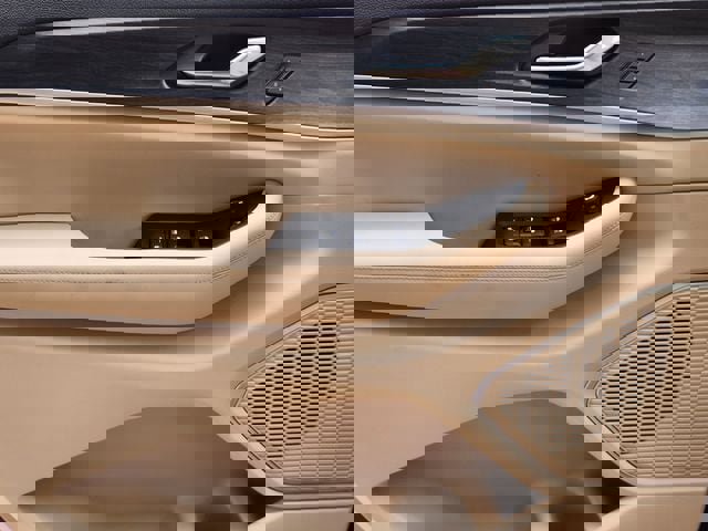 New 2026 Jeep Grand Cherokee Limited image 18