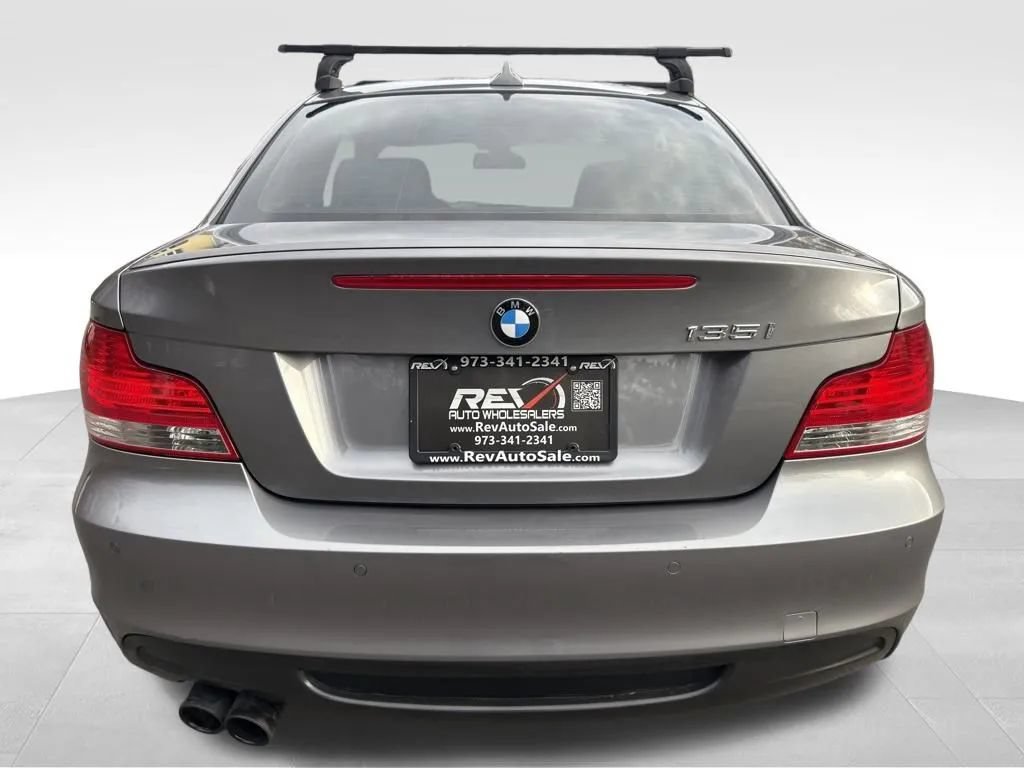 Used 2010 BMW 135i Coupe RWD image 4