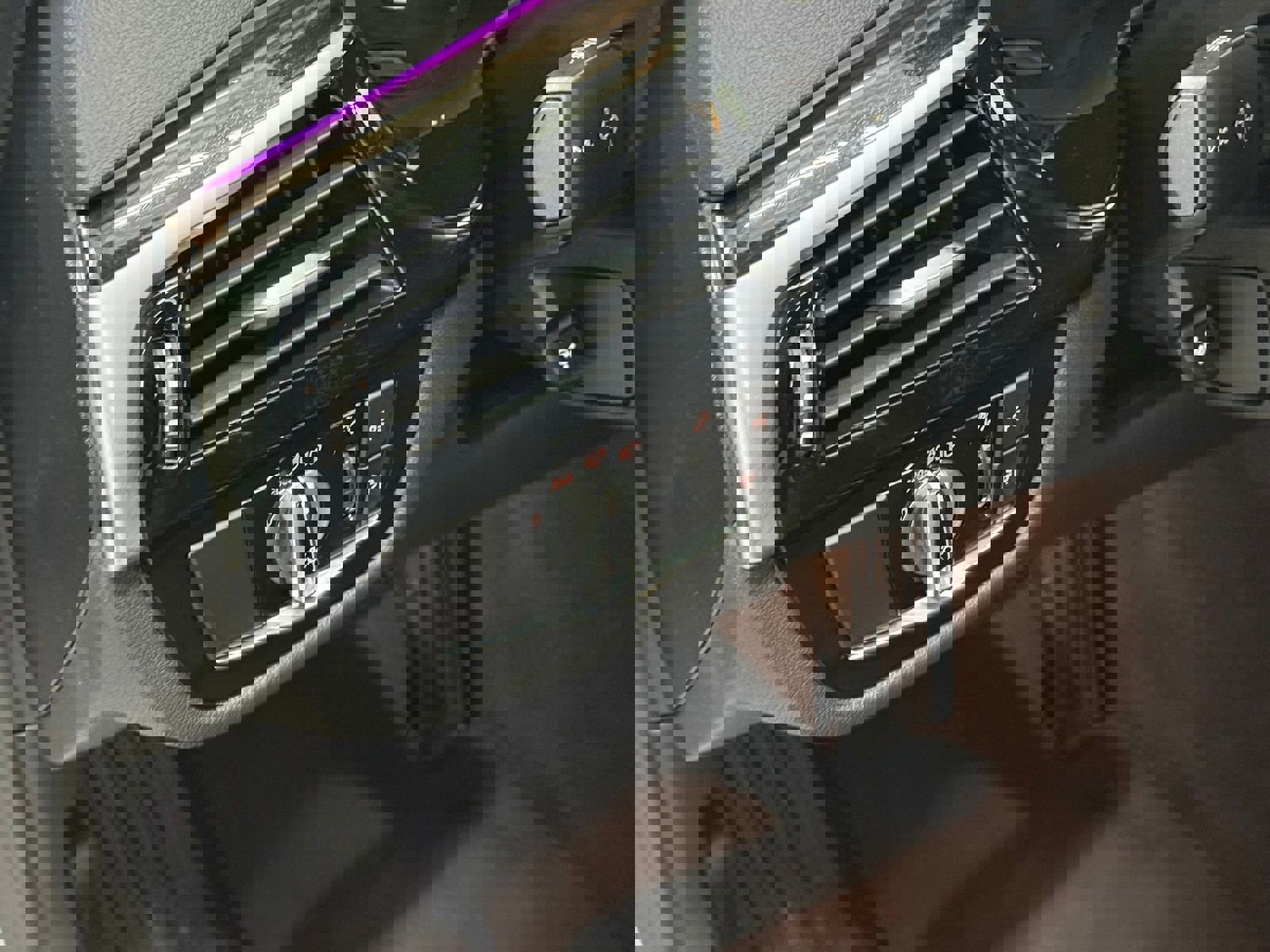 Used 2019 BMW 530e iPerformance w/ Convenience Package image 20