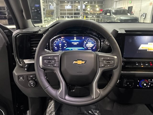 Used 2026 Chevrolet Silverado 1500 LT w/ Protection Package AWD/4WD image 20