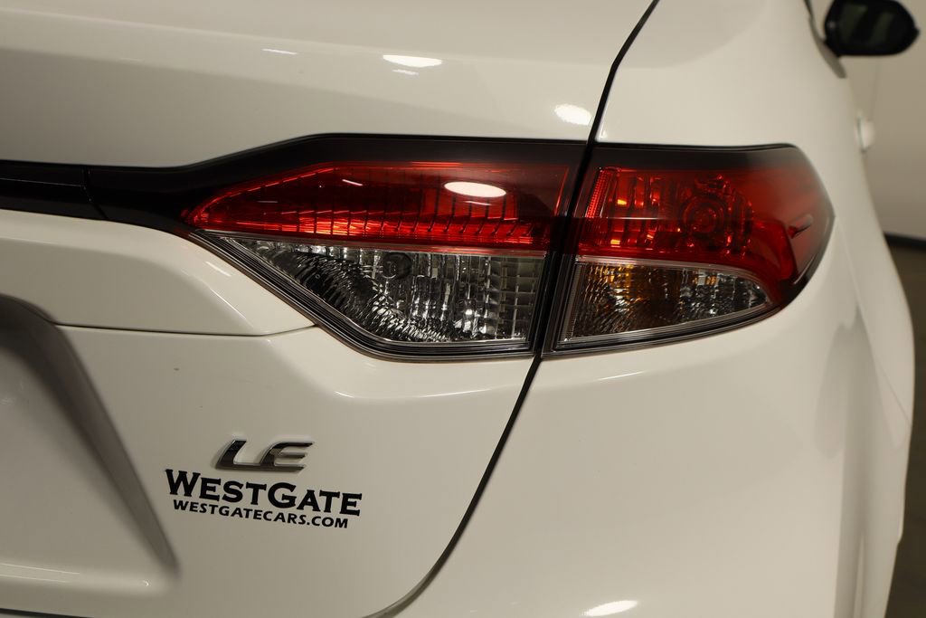 Used 2023 Toyota Corolla LE image 36