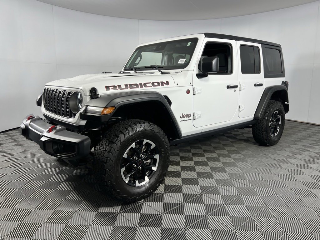 Certified 2025 Jeep Wrangler Unlimited Rubicon image 3