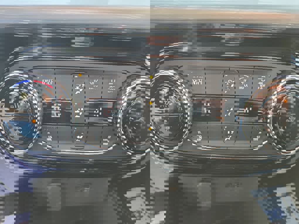 New 2026 Chevrolet Trax LT w/ LT Convenience Package image 25