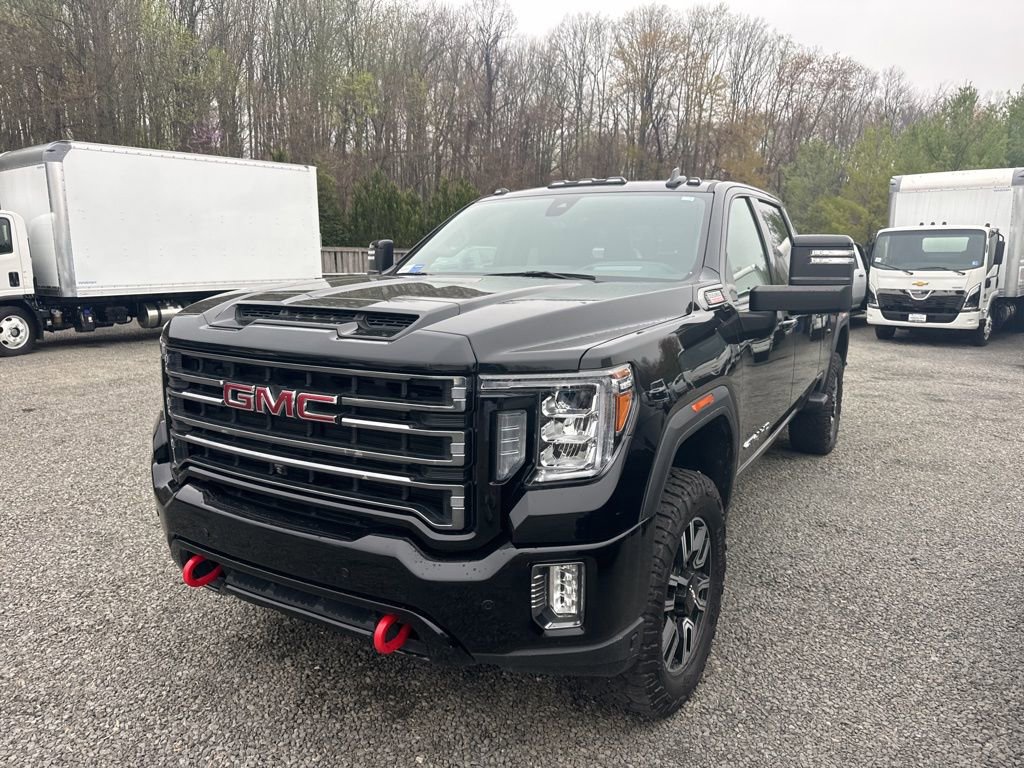 Used 2023 GMC Sierra 3500 AT4 w/ AT4 Premium Plus Package image 3