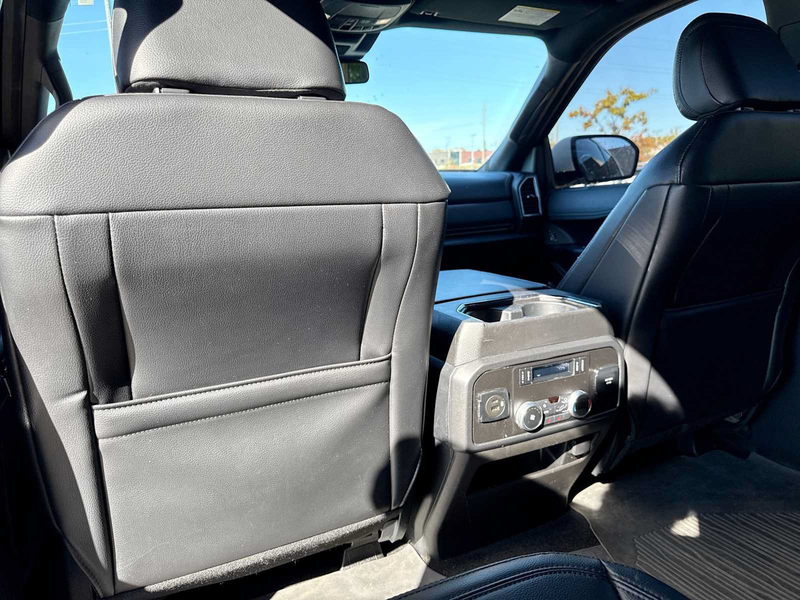 Used 2021 Ford Expedition Max Limited AWD/4WD image 17