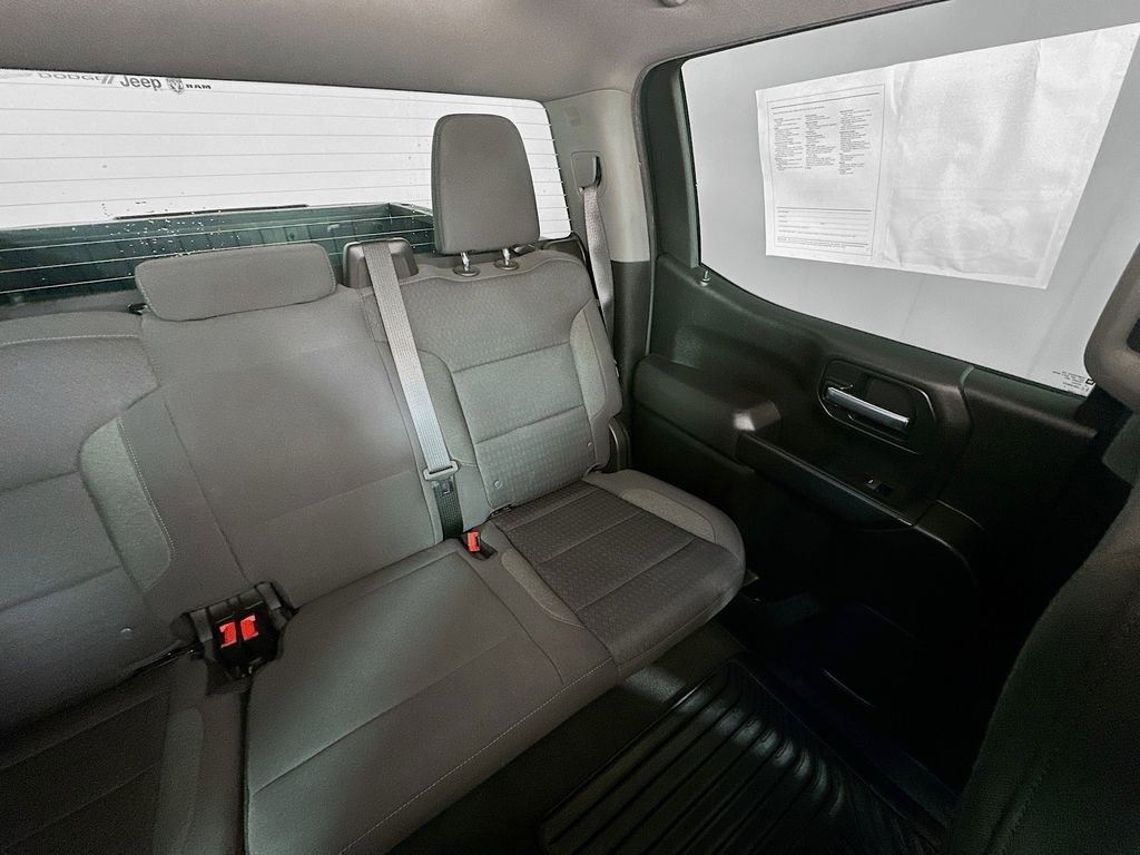 Used 2022 Chevrolet Silverado 1500 Custom image 14