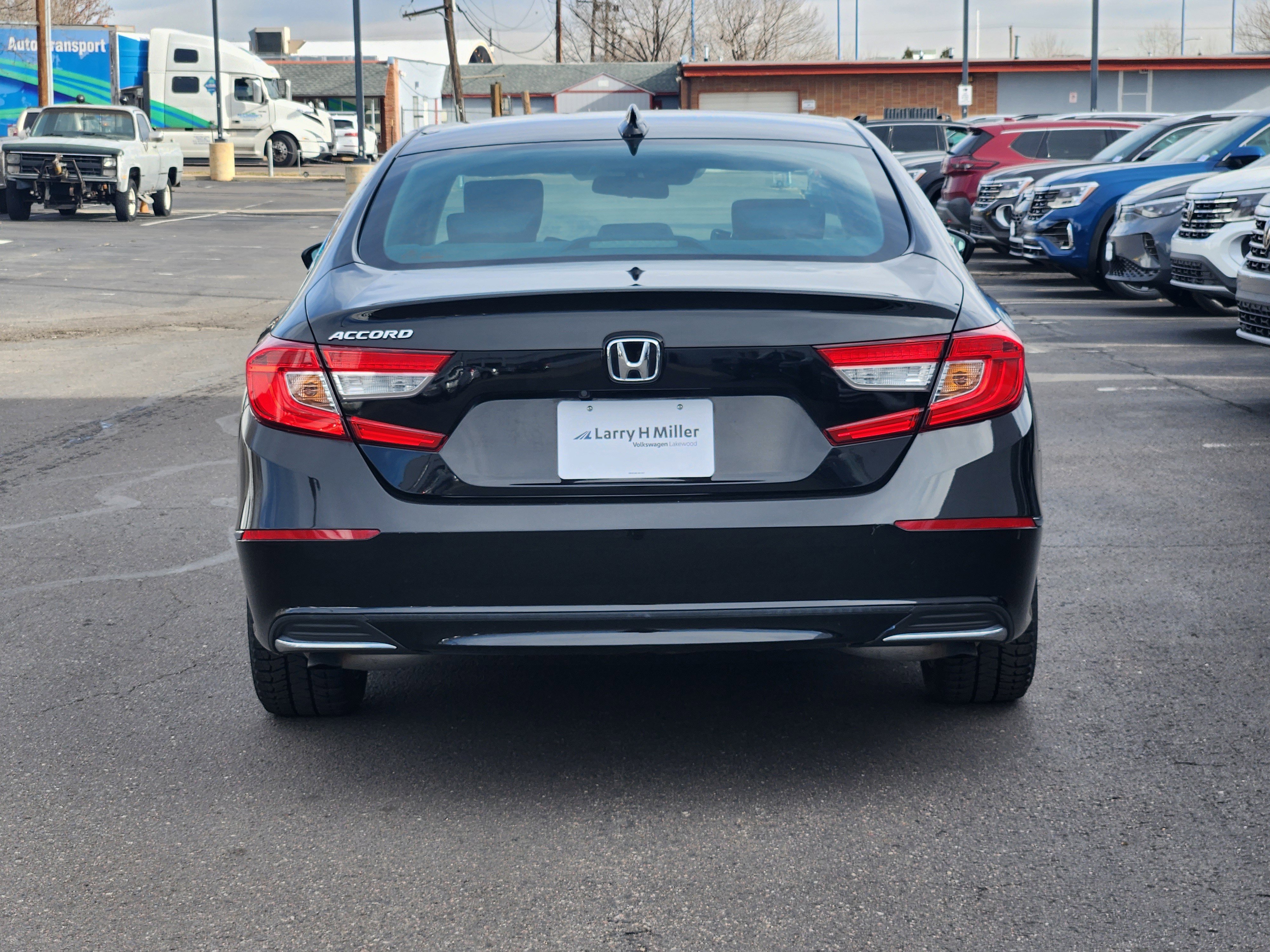 Used 2019 Honda Accord EX image 5