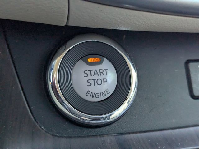 Used 2022 Nissan Murano Platinum w/ Cargo Package image 23