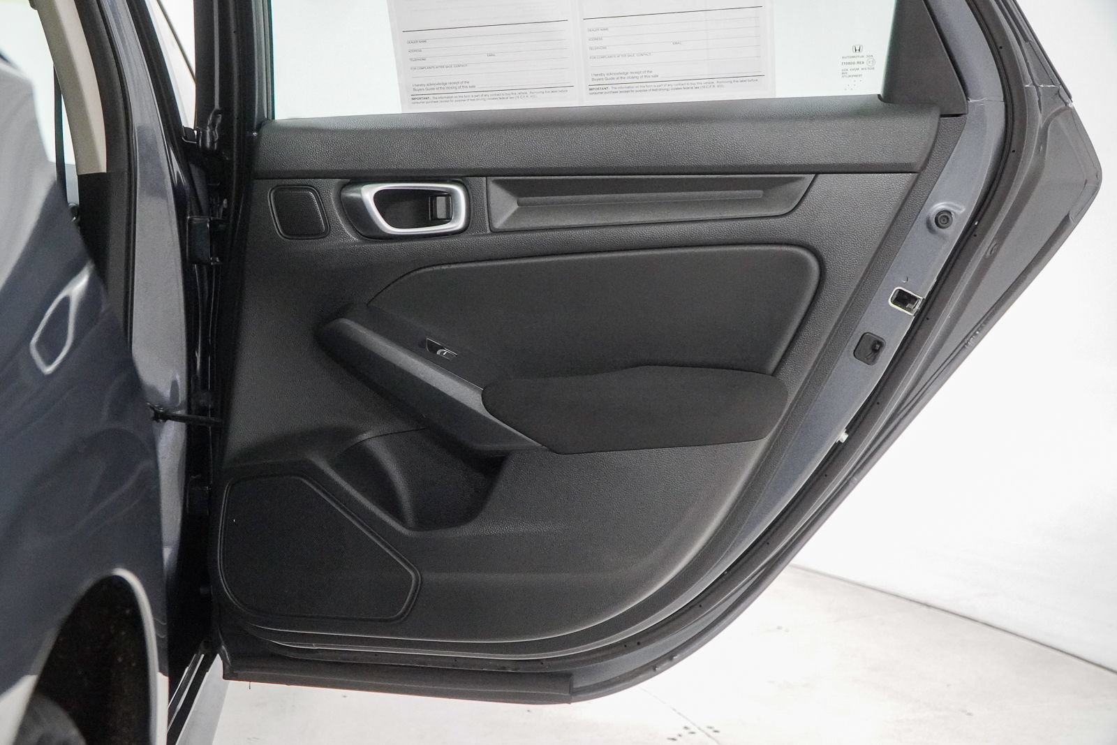 Used 2023 Honda Civic LX image 34
