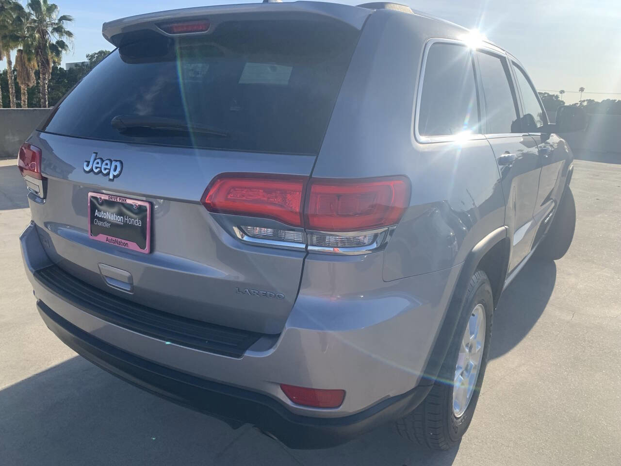Used 2015 Jeep Grand Cherokee Laredo w/ Quick Order Package 23E RWD image 10