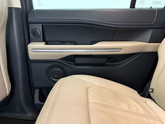 Used 2022 Ford Expedition Max Limited RWD image 32