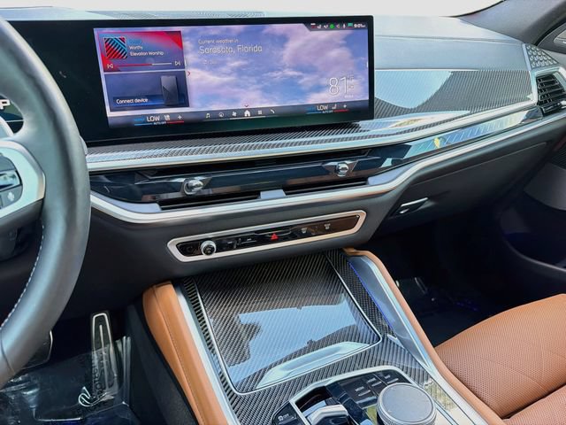 Used 2025 BMW X6 M60i AWD/4WD image 28