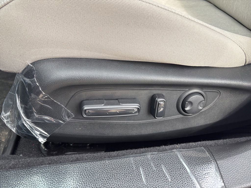 Certified 2025 Honda Accord SE image 13
