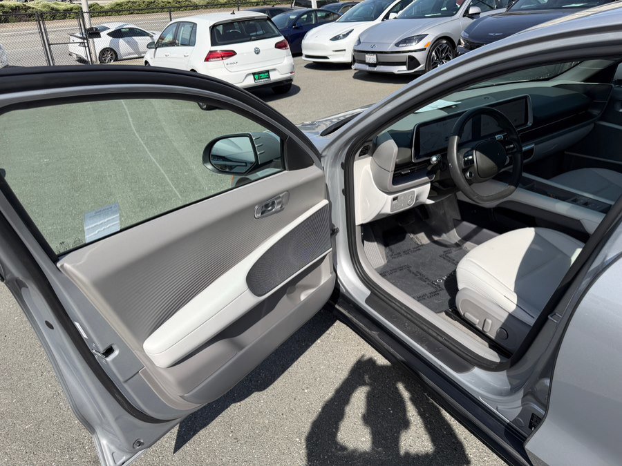Used 2023 Hyundai Ioniq 6 SEL image 9