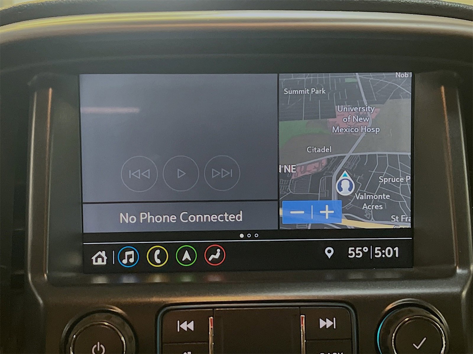 Used 2021 GMC Canyon Denali image 15