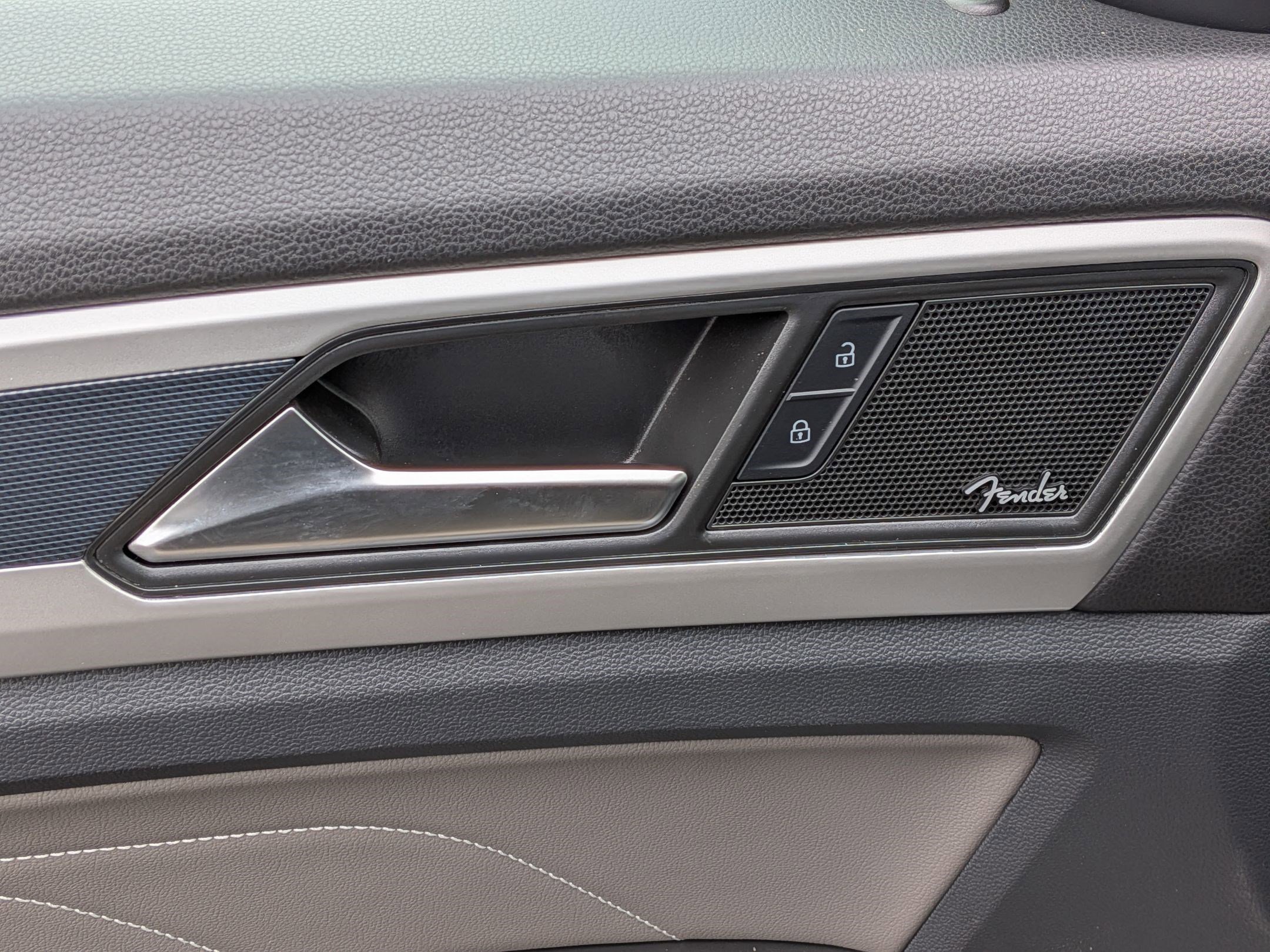 Used 2022 Volkswagen Atlas SEL Premium image 15