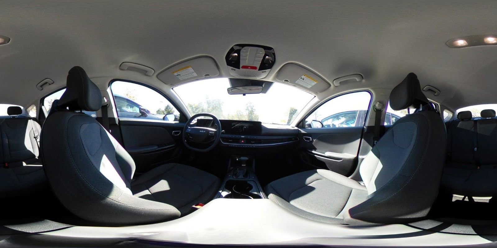 Used 2025 Kia K4 FWD image 41