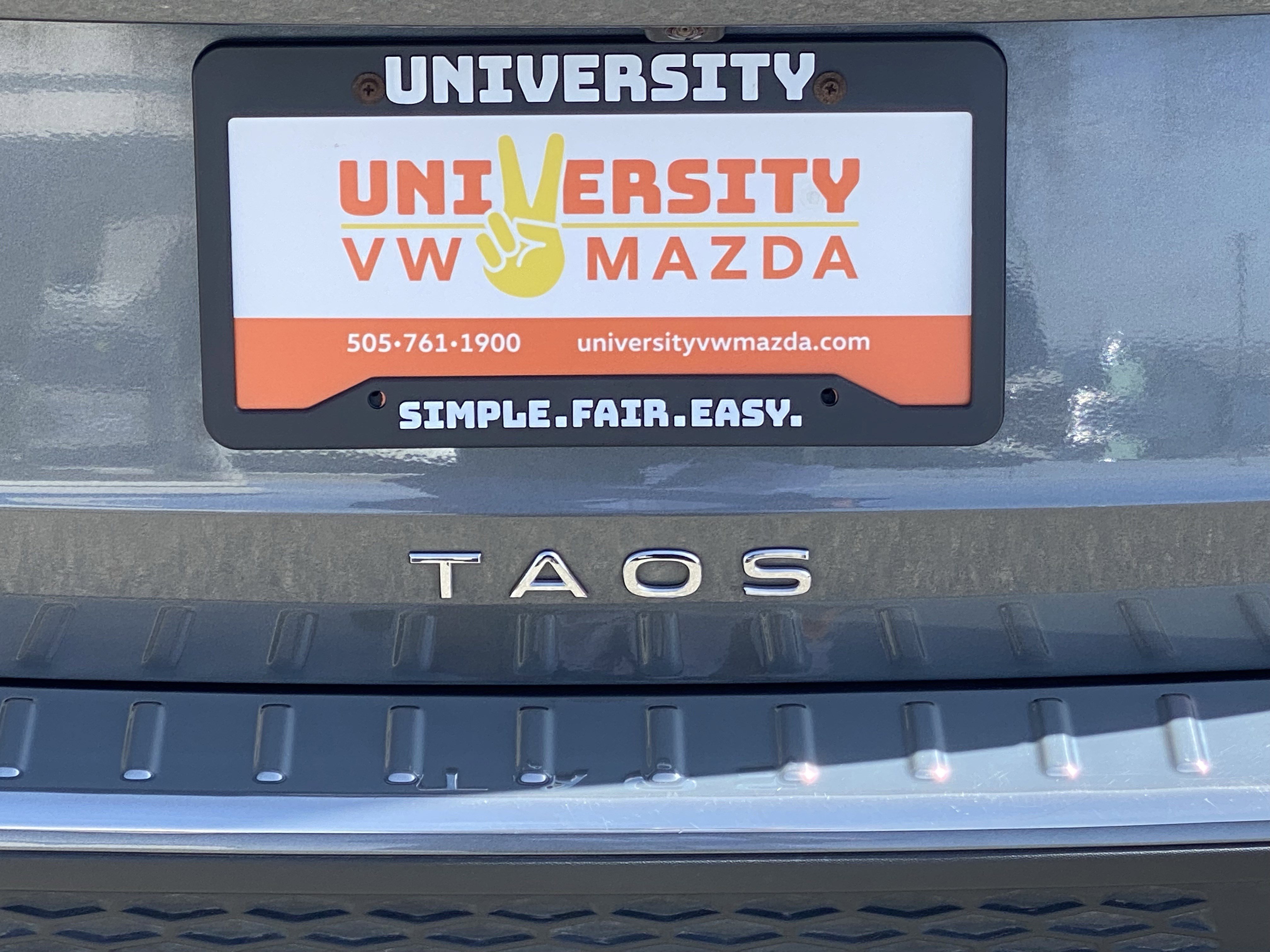 Certified 2022 Volkswagen Taos SE image 17