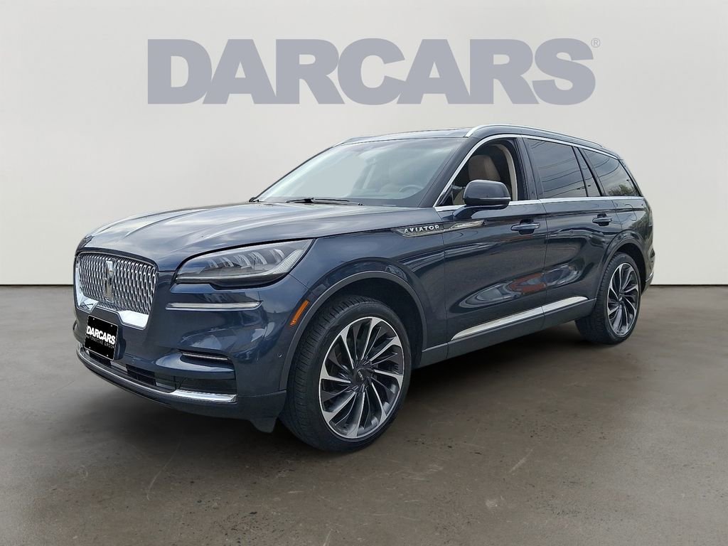 Used 2023 Lincoln Aviator Reserve w/ Equipment Group 201A AWD/4WD image 3