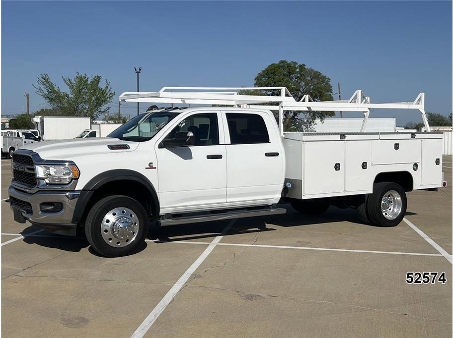 Used 2022 RAM 4500 Tradesman w/ Chrome Appearance Group image 1