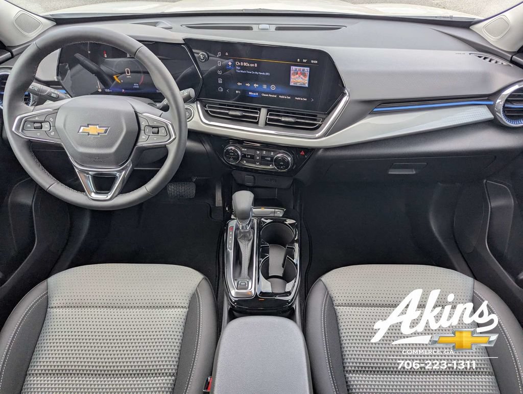 New 2026 Chevrolet Trax LT w/ LT Convenience Package FWD image 15