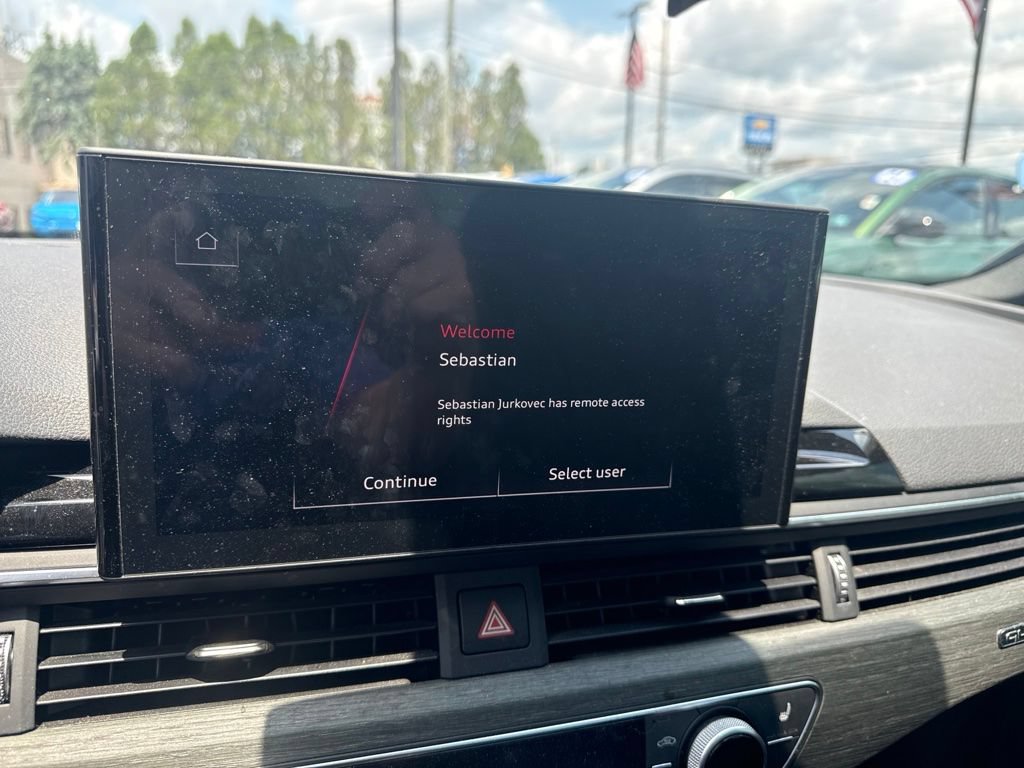 Used 2020 Audi A4 2.0T Premium w/ Convenience Package AWD/4WD image 15