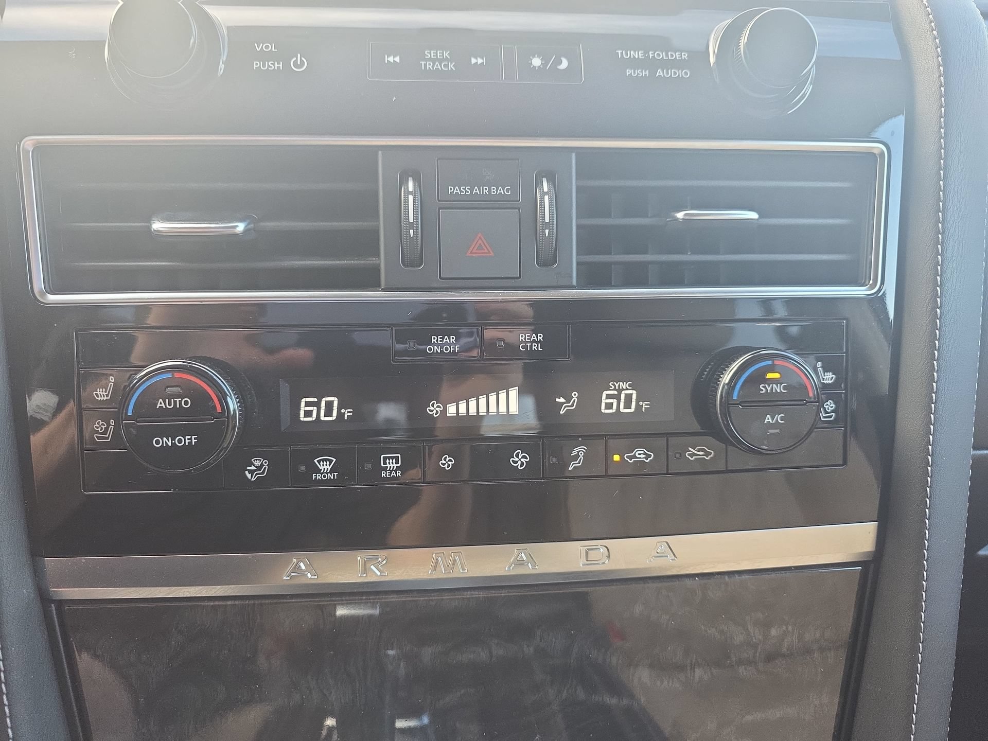 Used 2021 Nissan Armada Platinum AWD/4WD image 24