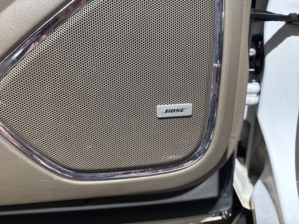 Used 2019 Chevrolet Tahoe LT image 16