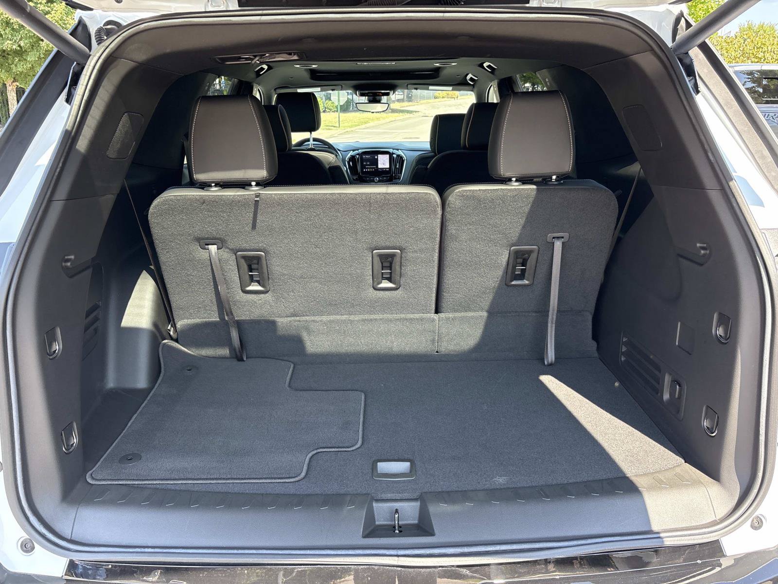 Used 2023 Chevrolet Traverse Premier w/ Redline Edition FWD image 35