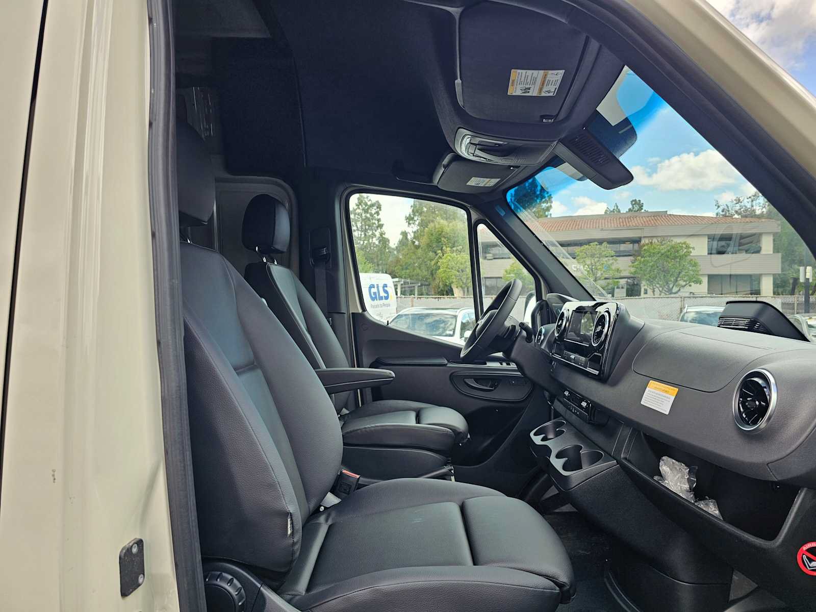 New 2026 Mercedes-Benz Sprinter 2500 image 10