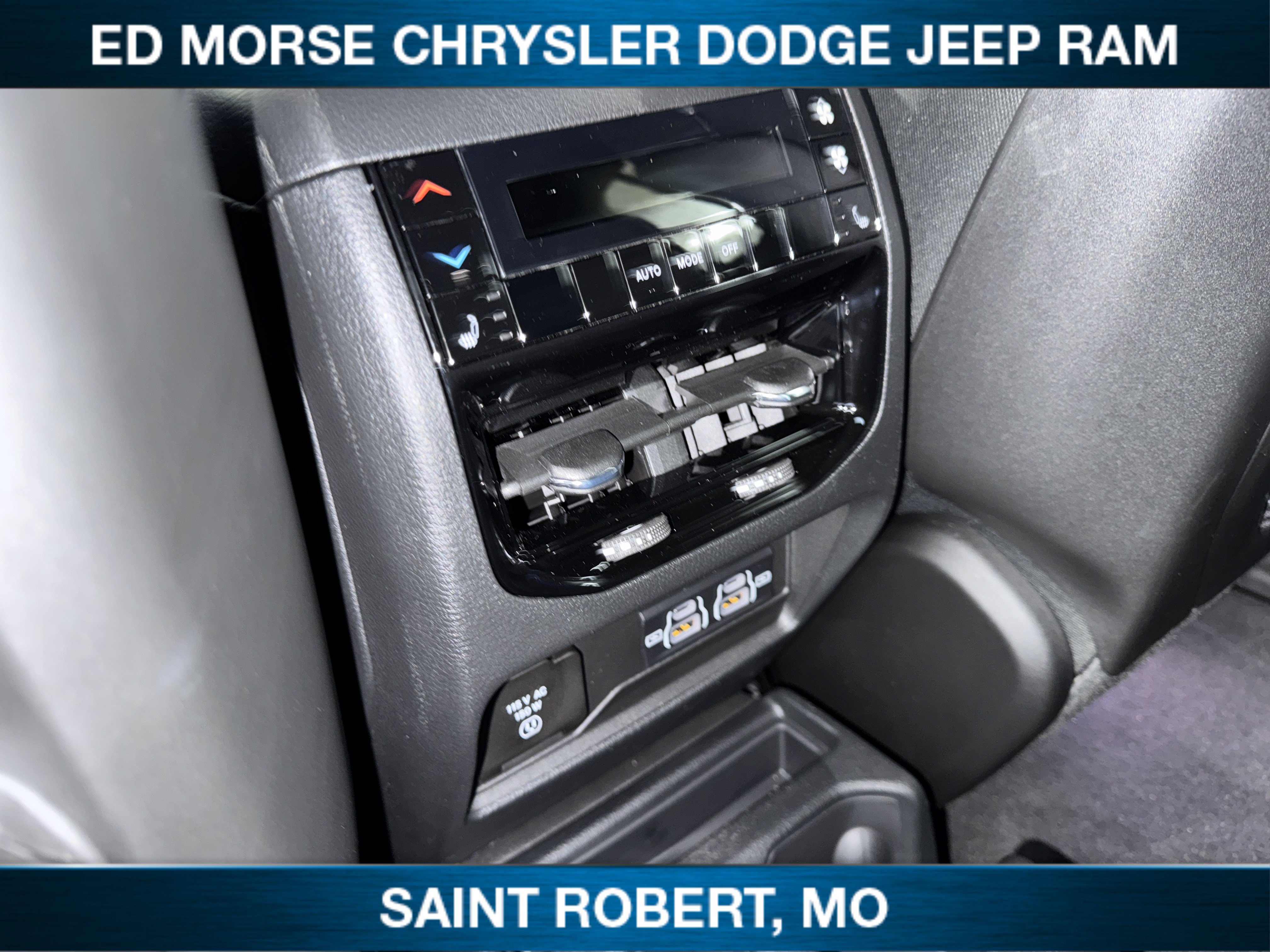 New 2025 Jeep Grand Cherokee L Overland w/ Luxury Tech Group IV image 25