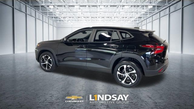Used 2024 Chevrolet Trax RS FWD image 7
