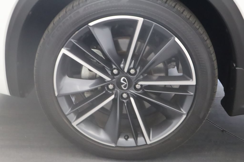 Used 2023 INFINITI QX50 Sport AWD/4WD image 14