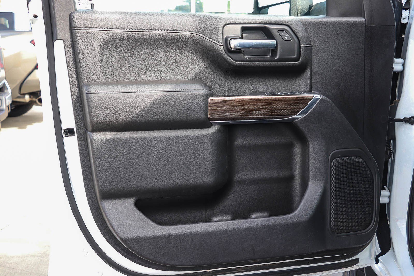 Used 2021 Chevrolet Silverado 1500 LT Trail Boss w/ Bed Protection Package image 22