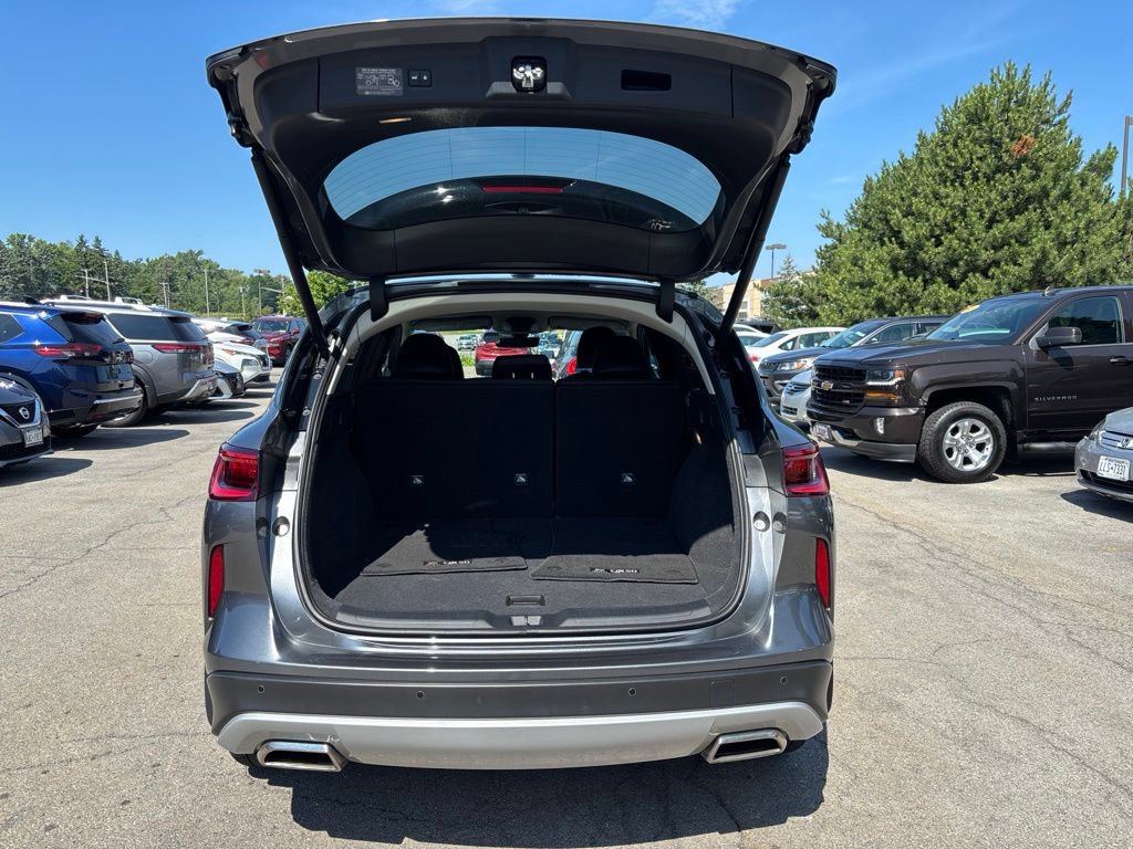 Used 2025 INFINITI QX50 Pure AWD/4WD image 7