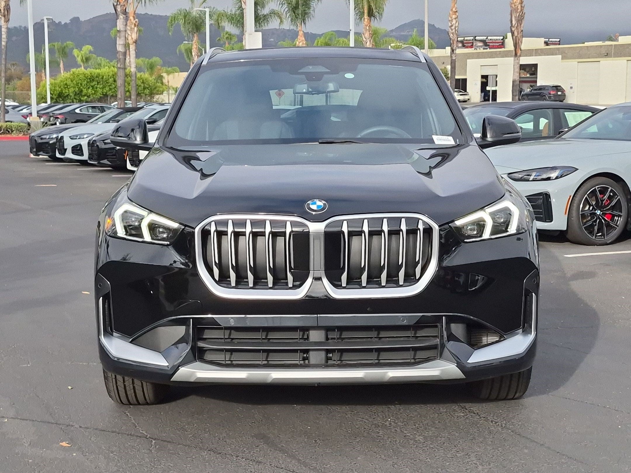 New 2027 BMW X1 xDrive28i AWD/4WD image 3