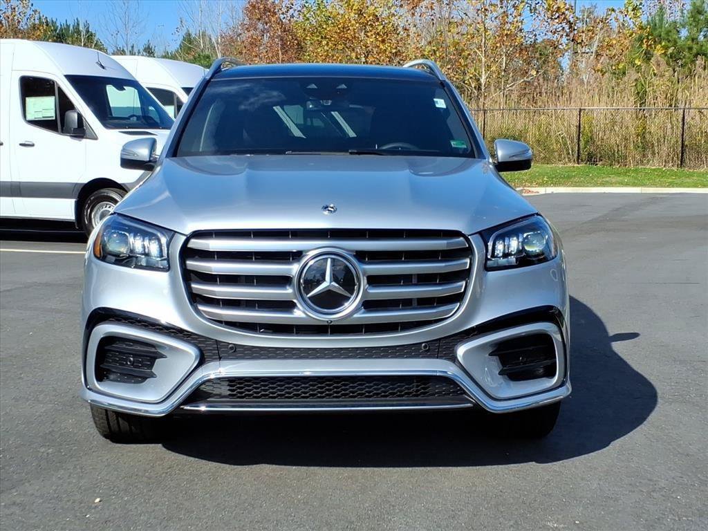 New 2025 Mercedes-Benz GLS 450 4MATIC image 2