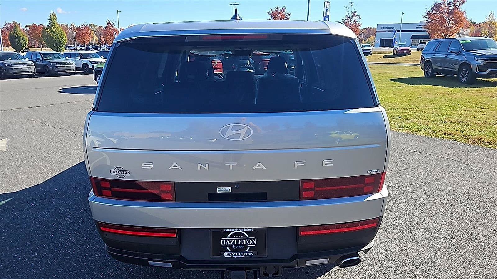 New 2026 Hyundai Santa Fe SE AWD/4WD image 6