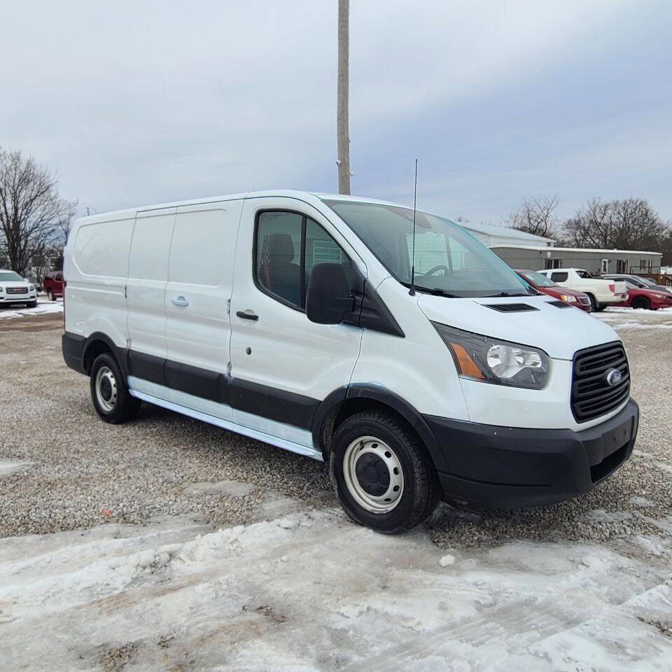 Used 2019 Ford Transit 150 150 3dr SWB Low Roof Cargo Van image 1