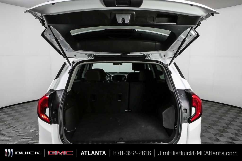Certified 2024 GMC Terrain SLE FWD image 28