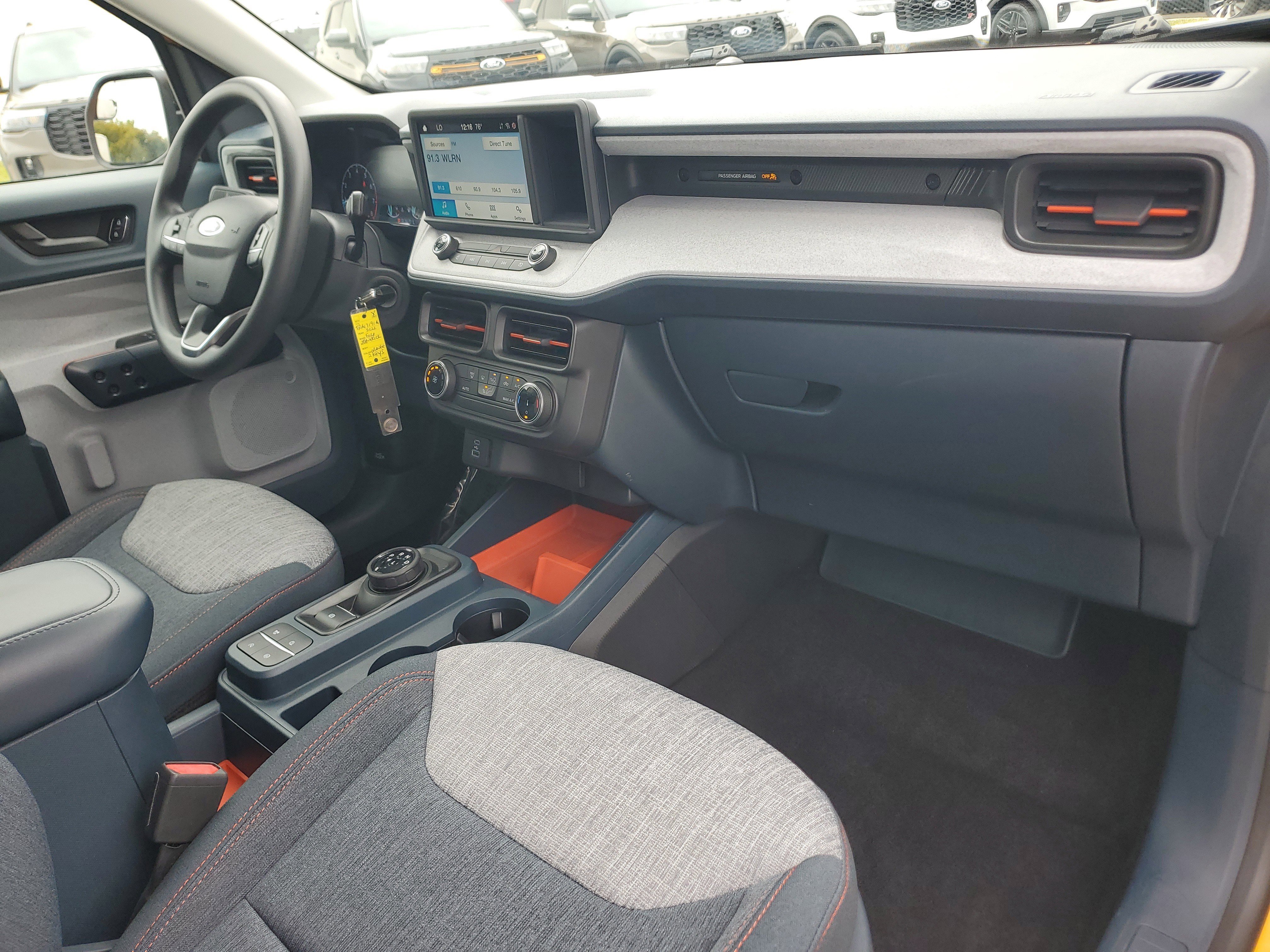 Used 2022 Ford Maverick XLT image 16