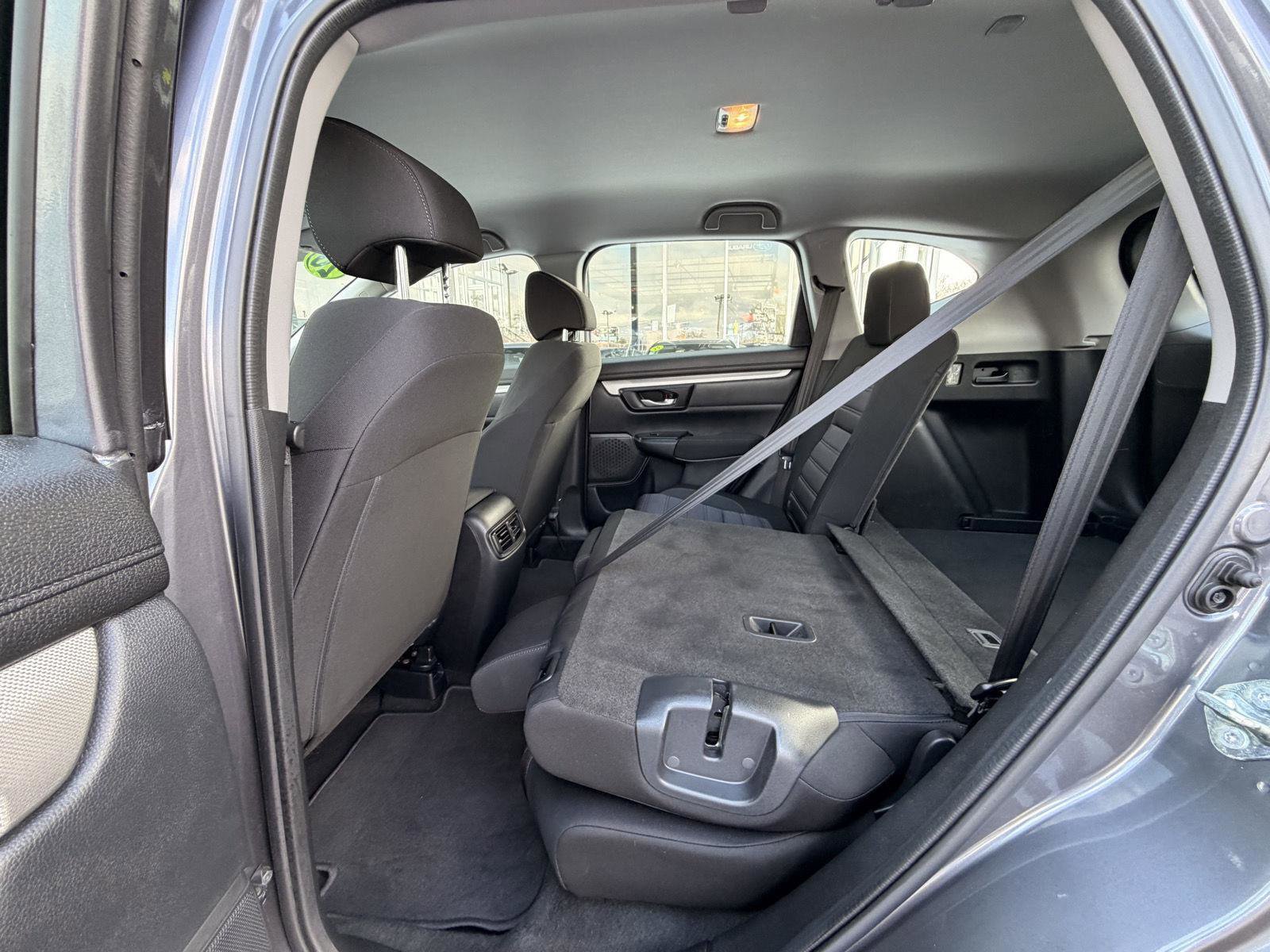 Used 2020 Honda CR-V LX image 29