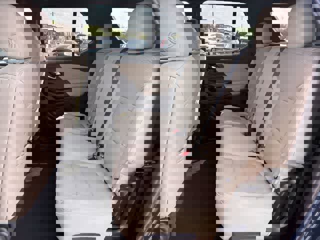 Used 2023 Chevrolet Traverse LS FWD image 20