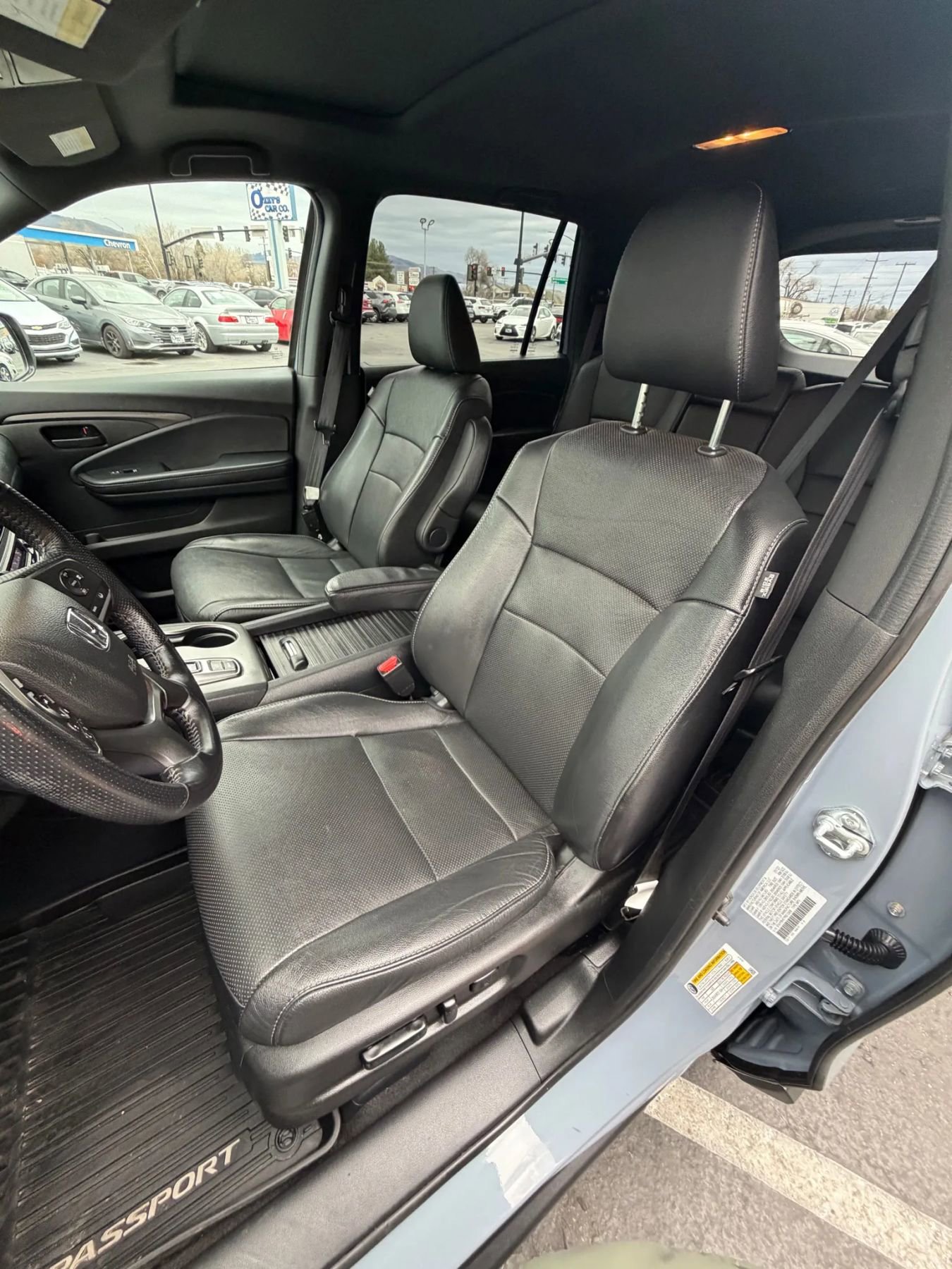 Used 2023 Honda Passport EX-L image 10