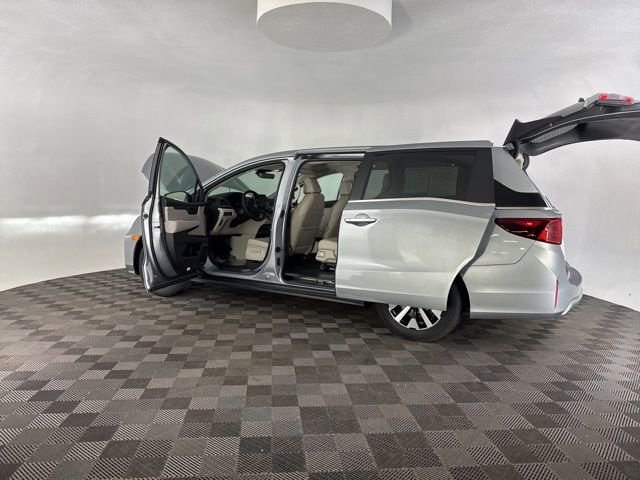 Certified 2026 Honda Odyssey EX-L image 20