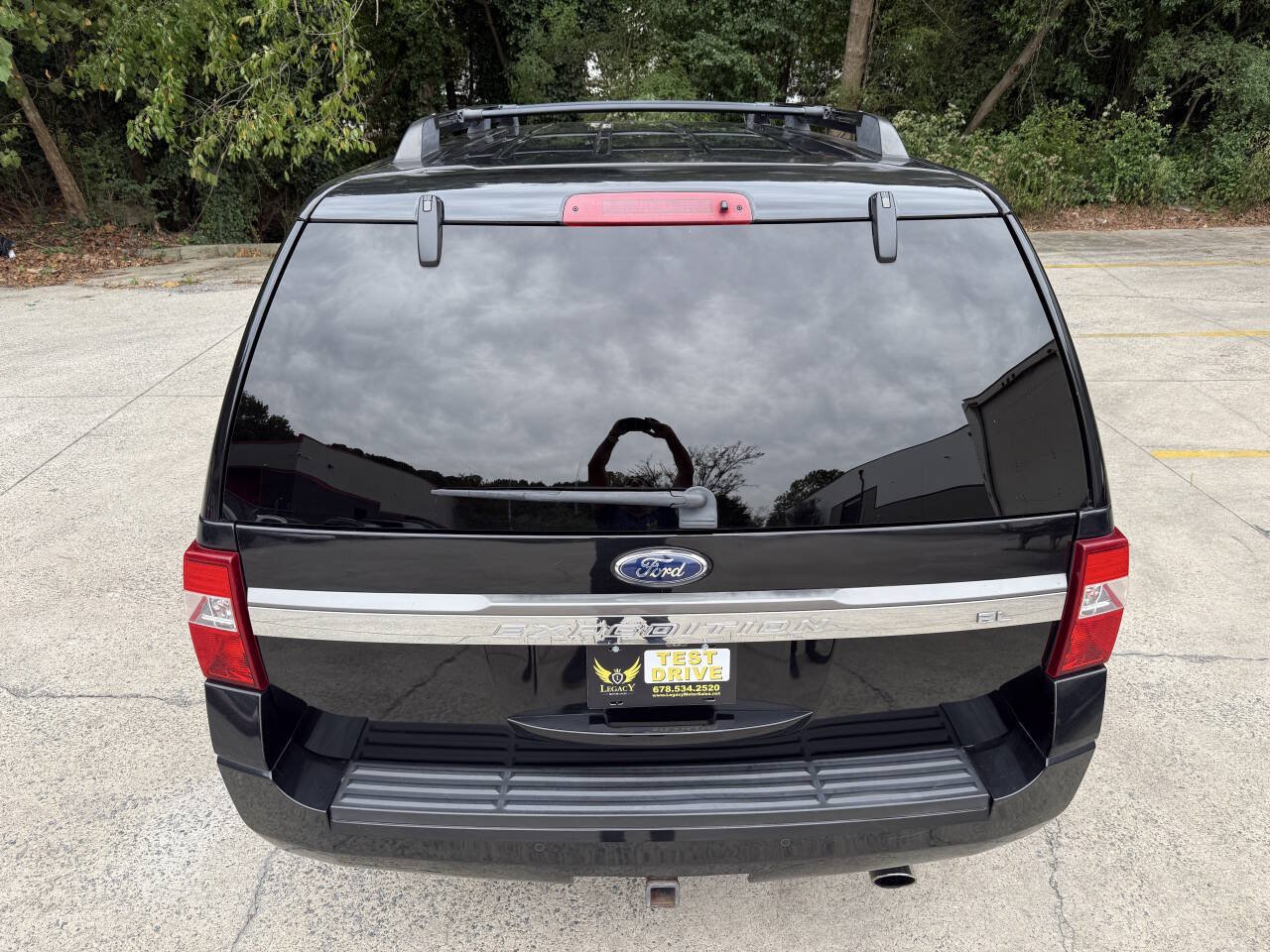 Used 2015 Ford Expedition EL Limited w/ Equipment Group 301A AWD/4WD image 11